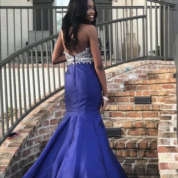 Prom Dress - Picture 3 of 4